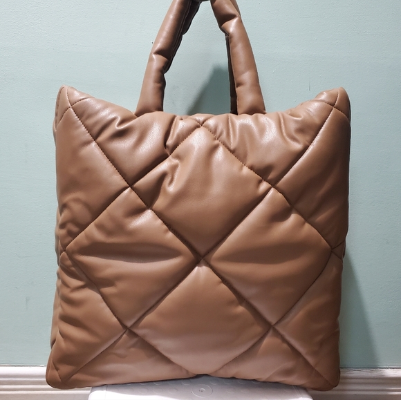 NWT STAND STUDIO Assante Diamond Taupe Brown Faux Leather Quilted Tote Bag - Picture 8 of 11